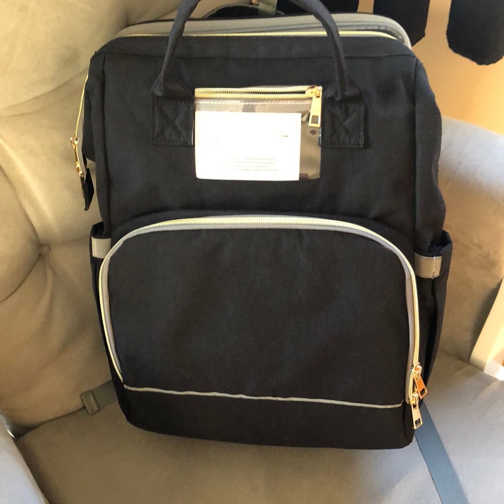 Brand new 3 in 1 diaper bag unused!